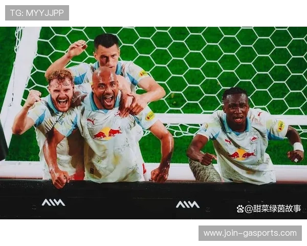 世俱杯纵览：全球豪门竞技与绿茵荣耀的巅峰对决探索